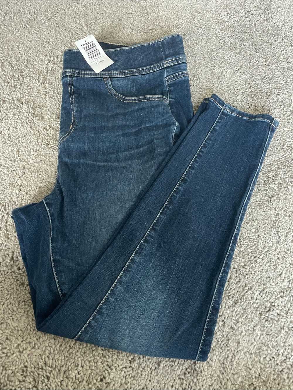 Torrid Women’s Dark Blue Stretch Skinny Jeans